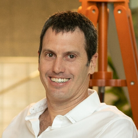 ניר שניידר, דיאטן קליני ותזונאי ספורט, מרצה הקורס